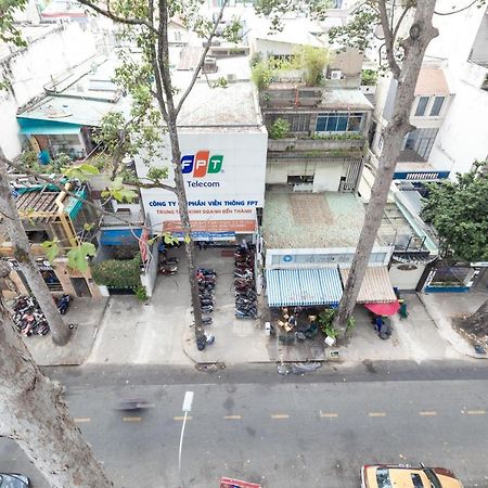 Cozrum Smart - First Target Hotel Ho Chi Minh-stad Buitenkant foto