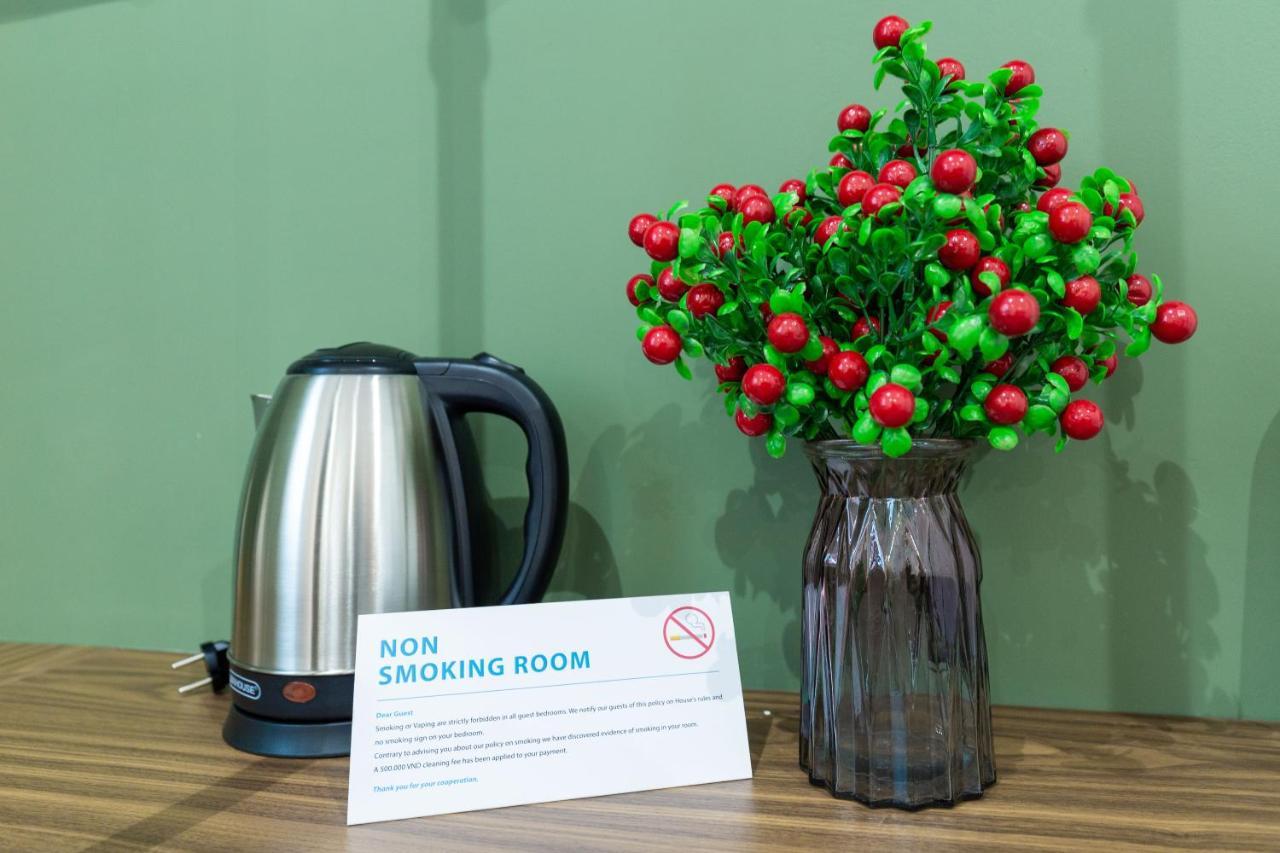 Cozrum Smart - First Target Hotel Ho Chi Minh-stad Buitenkant foto